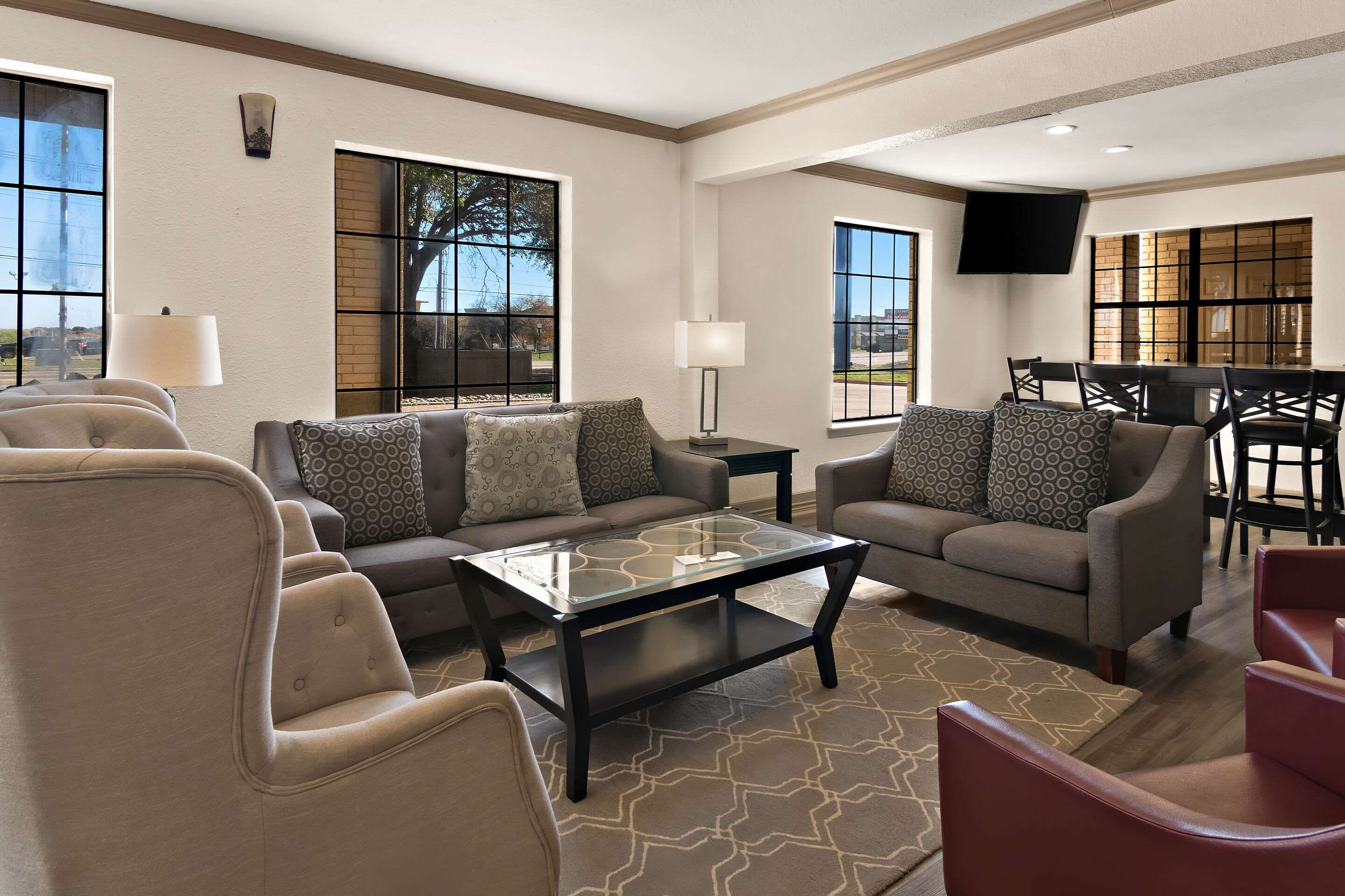 Hotel lobby | Quality Inn & Suites