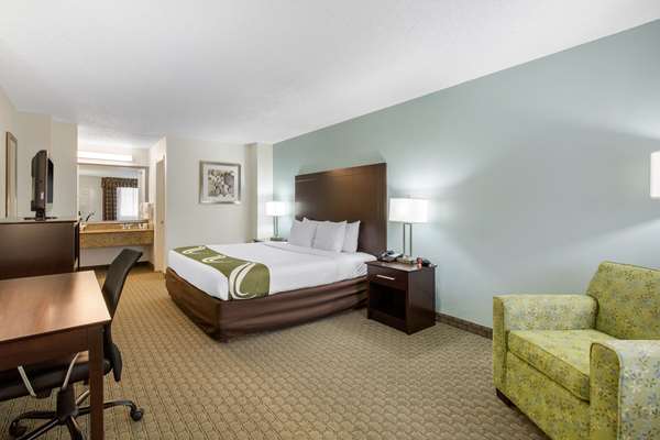  - Quality Inn Clute