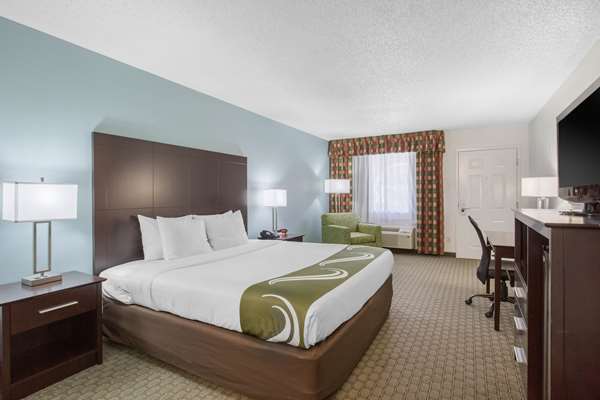  - Quality Inn Clute