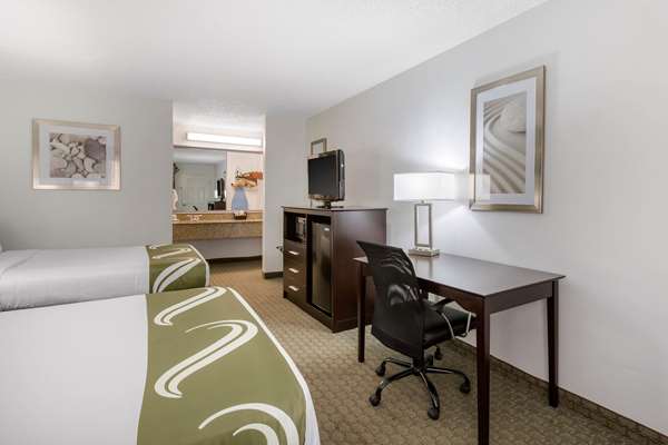  - Quality Inn Clute