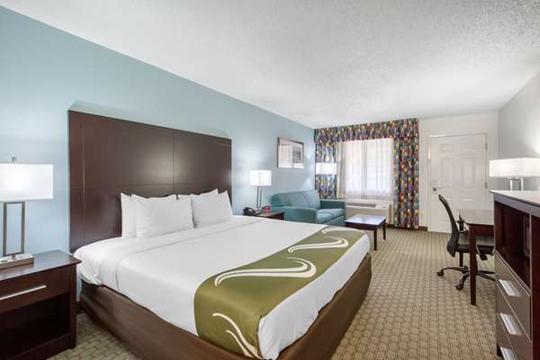  - Quality Inn Clute