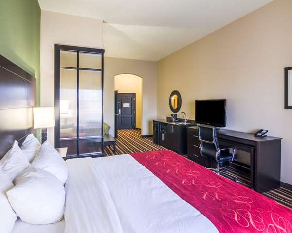 Suite - Comfort Suites West Amarillo - I-40, Exit 67