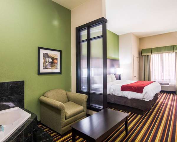 Suite - Comfort Suites West Amarillo - I-40, Exit 67