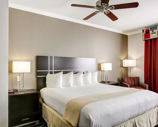 Suite - Quality Inn & Suites Bryan