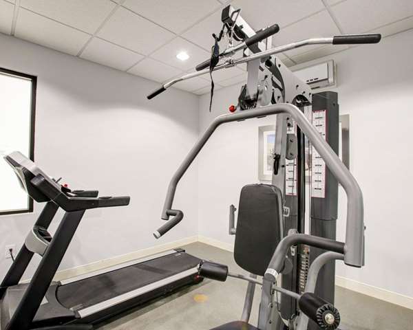 Fitness/ Exercise Room - Quality Inn & Suites Bryan