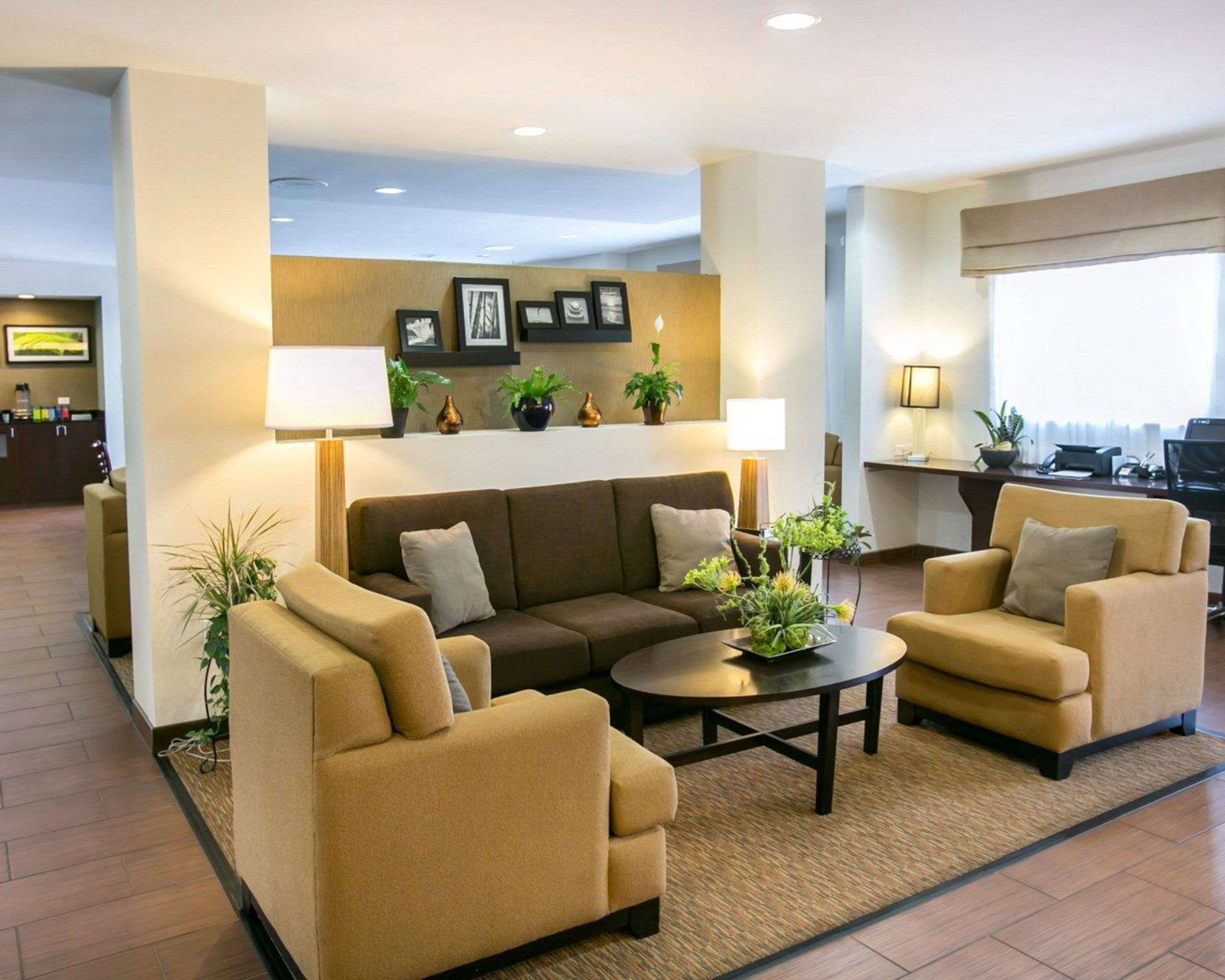 Spacious lobby with sitting area | Sleep Inn & Suites Austin North I-35