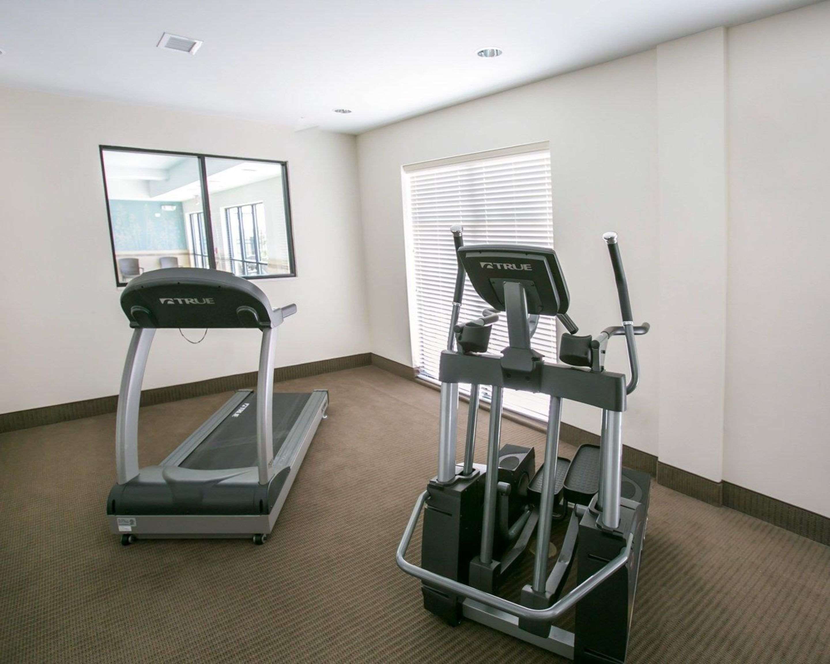 Fitness center | Sleep Inn & Suites Austin North I-35