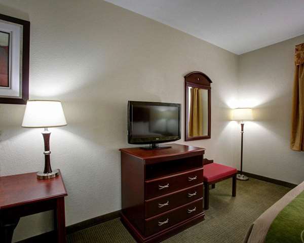  - Quality Inn Rockdale