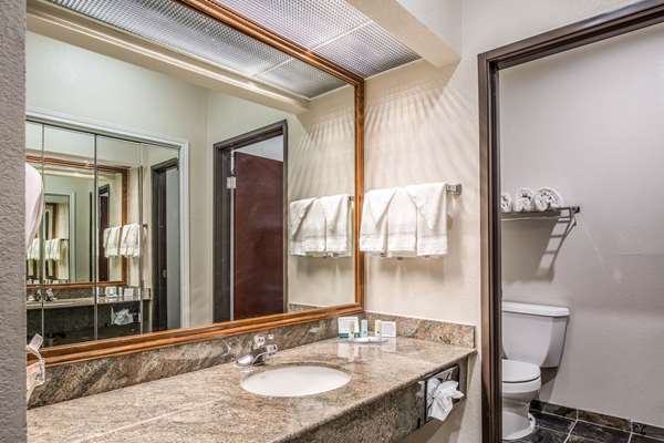  - Quality Inn & Suites Seabrook
