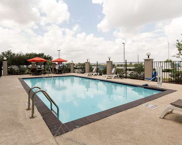 Pool - Comfort Suites Southwest Houston