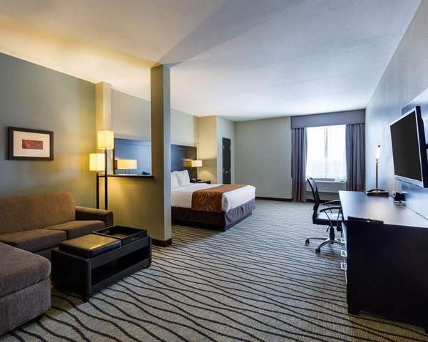 Suite - Comfort Suites Southwest Houston
