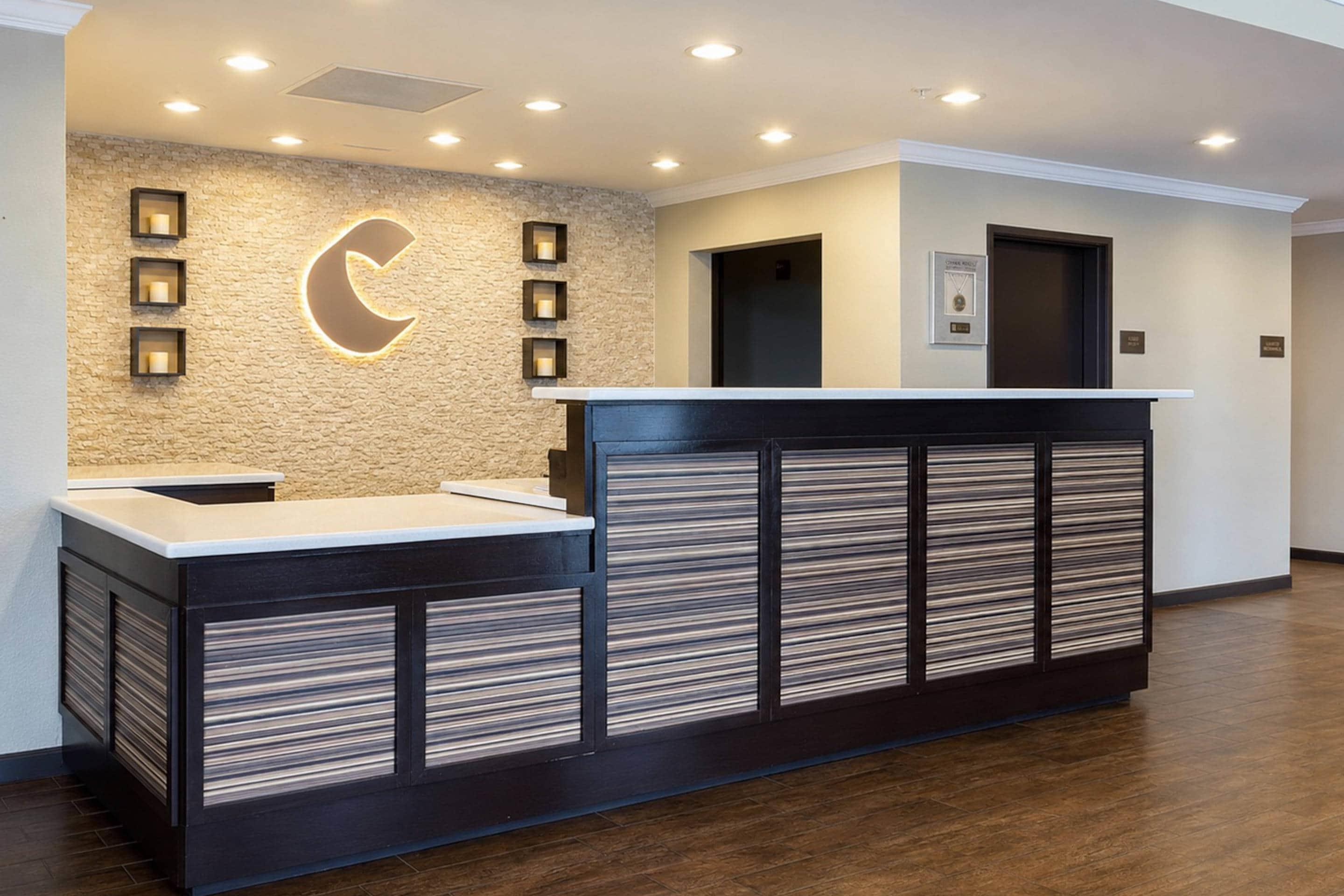 Front desk | Comfort Suites near Westchase on Beltway 8
