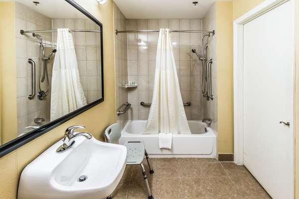  - Quality Inn Corsicana - I-45, Exit 229