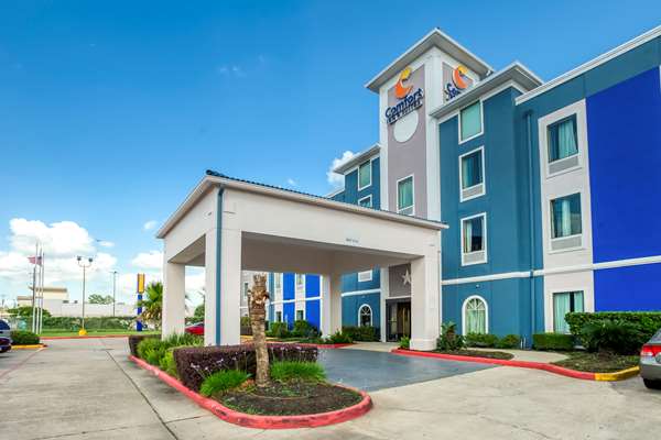 Exterior view - Comfort Inn & Suites Champions Houston