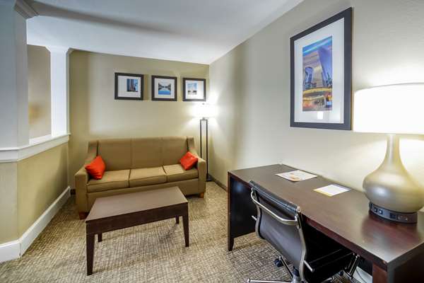 Suite - Comfort Inn & Suites Champions Houston