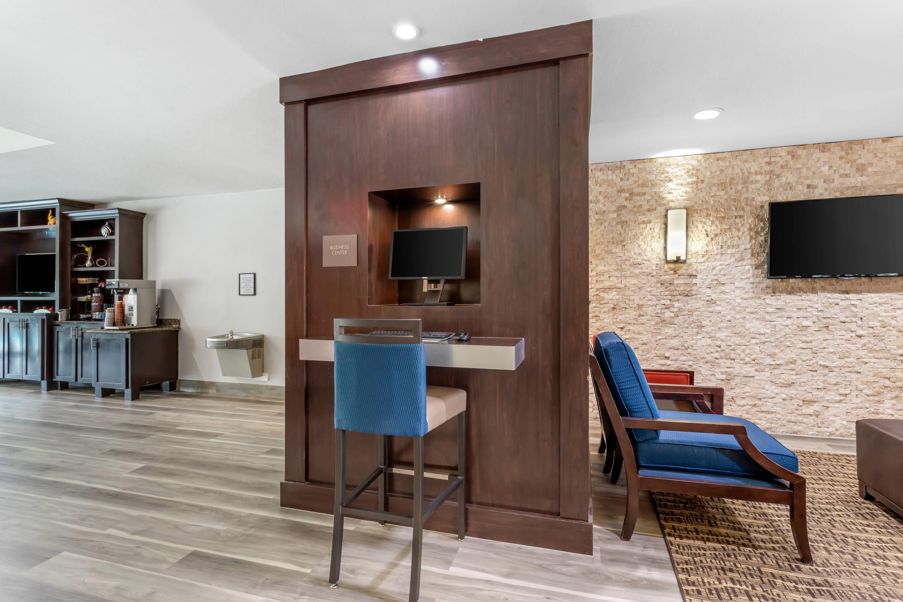 Computer in the lobby | Comfort Inn & Suites FM1960-Champions
