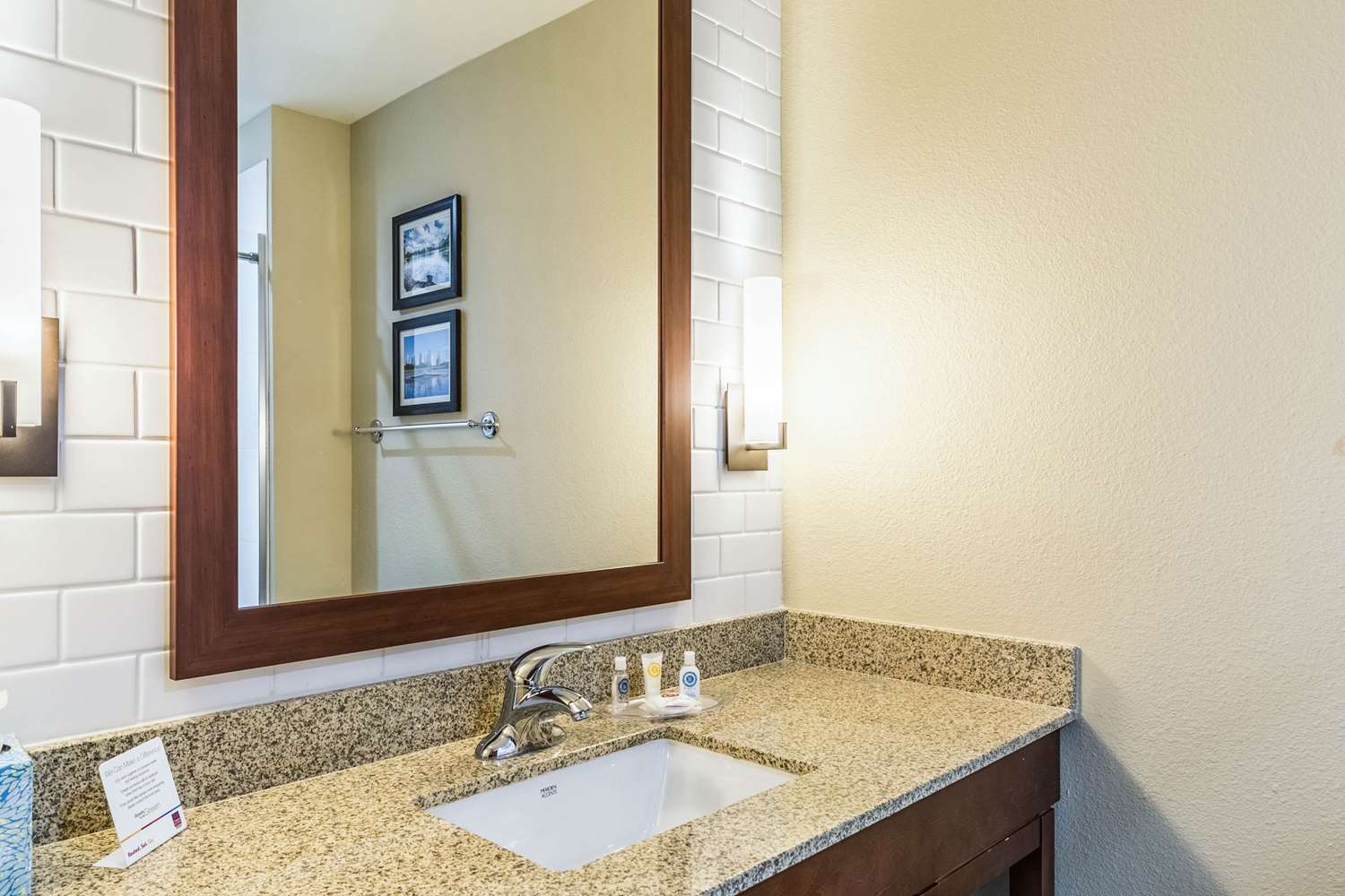 Comfort Suites Channelview I10, Exit 783, TX See Discounts