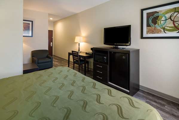 Suite - Quality Inn & Suites Granbury