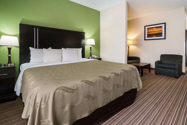 Suite - Quality Inn & Suites Granbury