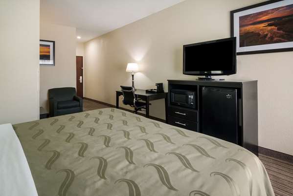Suite - Quality Inn & Suites Granbury