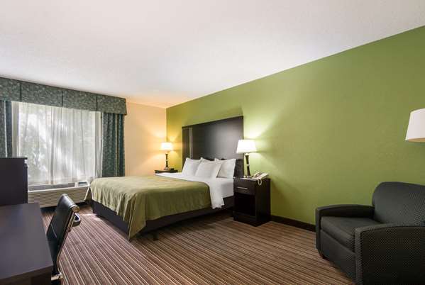  - Quality Inn & Suites Granbury