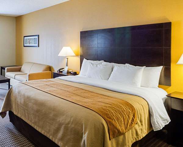  - Comfort Inn & Suites Burnet