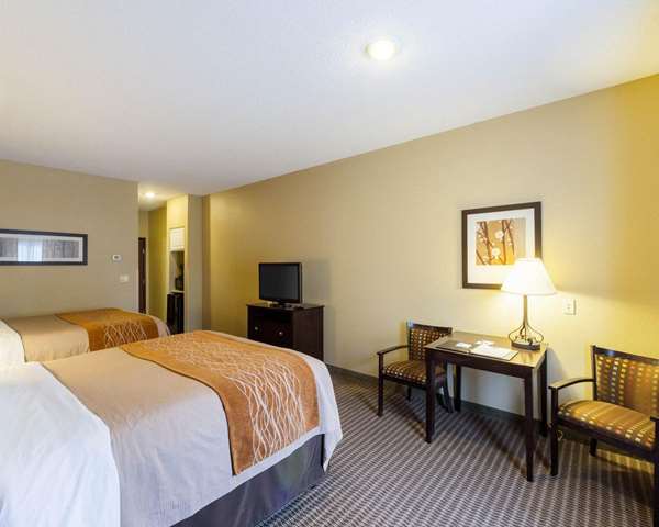  - Comfort Inn & Suites Burnet