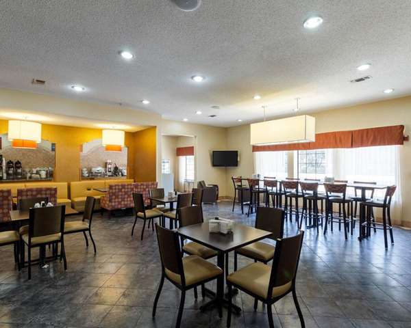 Amenities - Comfort Inn & Suites Burnet