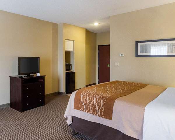  - Comfort Inn & Suites Burnet