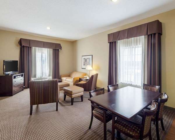 Suite - Comfort Inn & Suites Burnet