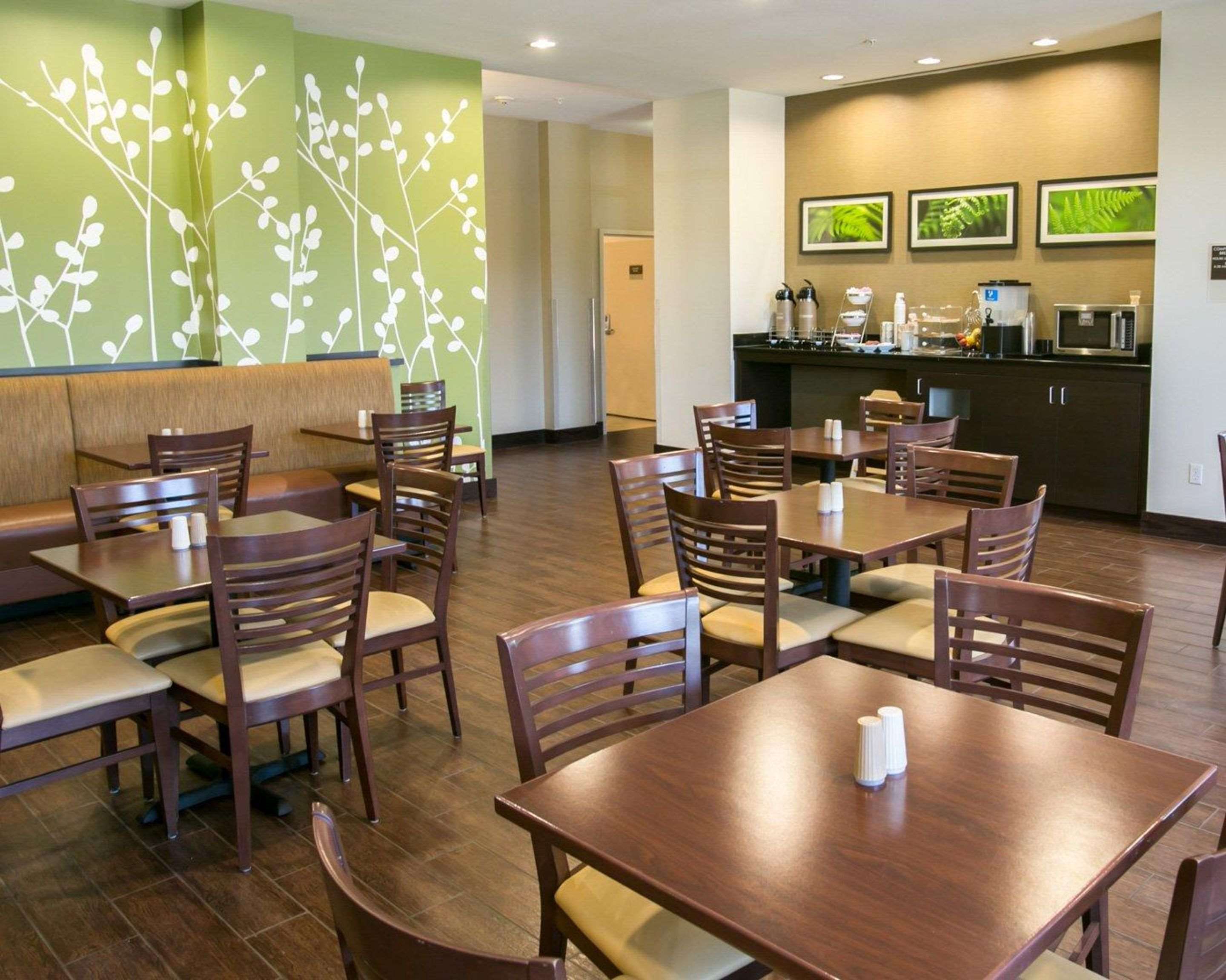 Breakfast area | Sleep Inn & Suites