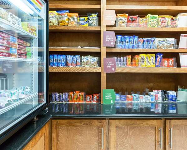  - Comfort Suites at Katy Mills - I-10, Exit 741