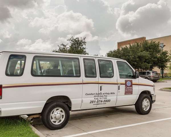  - Comfort Suites at Katy Mills - I-10, Exit 741