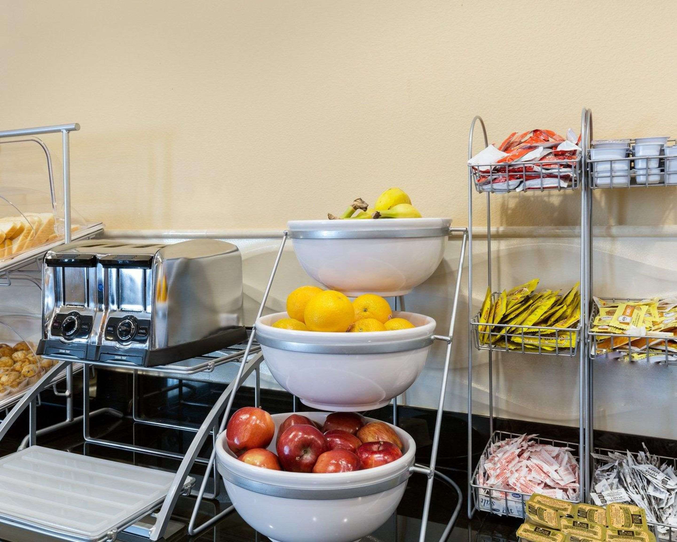 Assorted breakfast items | Comfort Suites at Katy Mills
