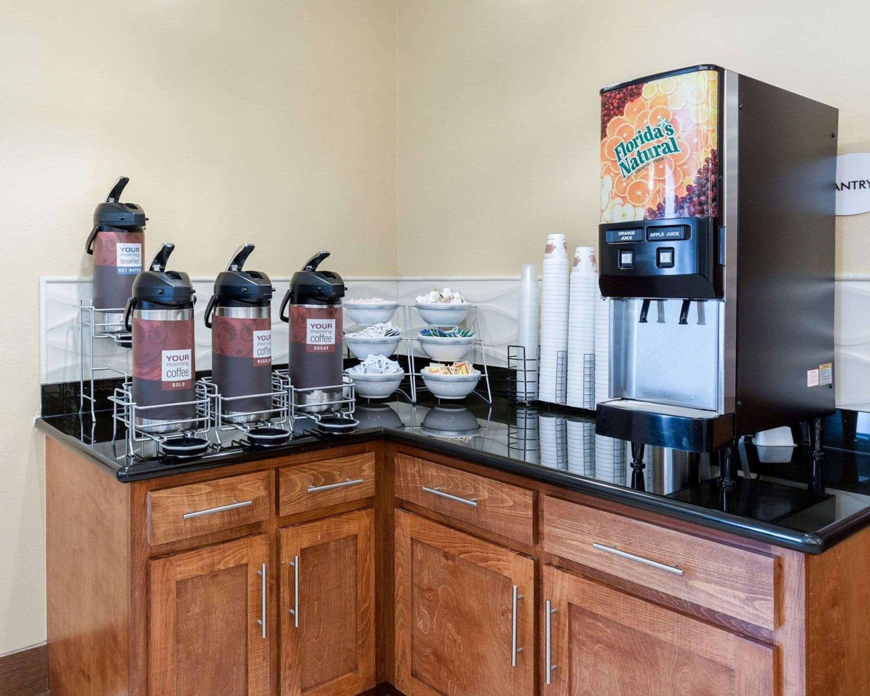 Free coffee | Comfort Suites at Katy Mills