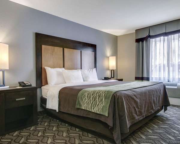 - Comfort Inn & Suites Airport El Paso - I-10, Exit 25