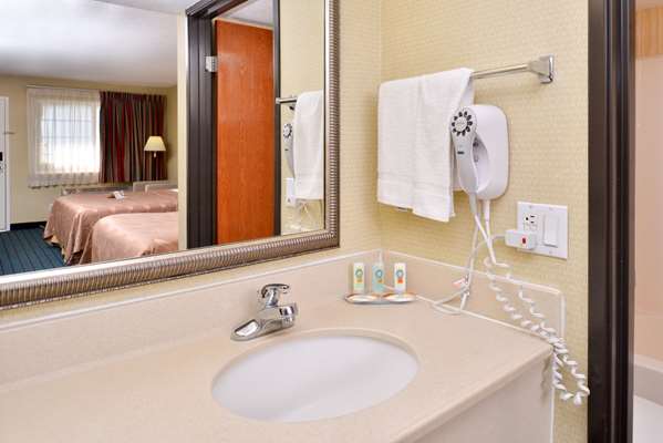  - Quality Inn Van Horn - I-10, Exit 138