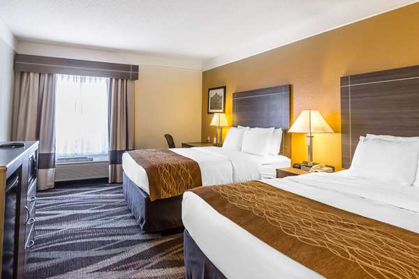  - Comfort Inn I-10 East San Antonio - I-10, Exit 583