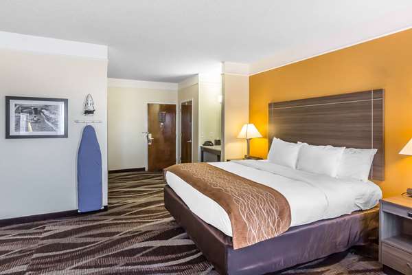  - Comfort Inn I-10 East San Antonio - I-10, Exit 583