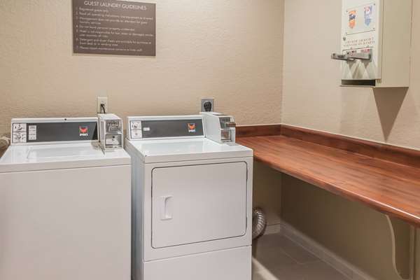 Amenities - Comfort Inn I-10 East San Antonio - I-10, Exit 583