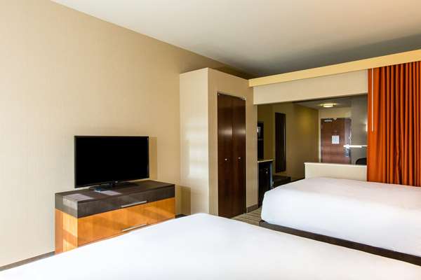 Suite - Cambria Hotel Plano