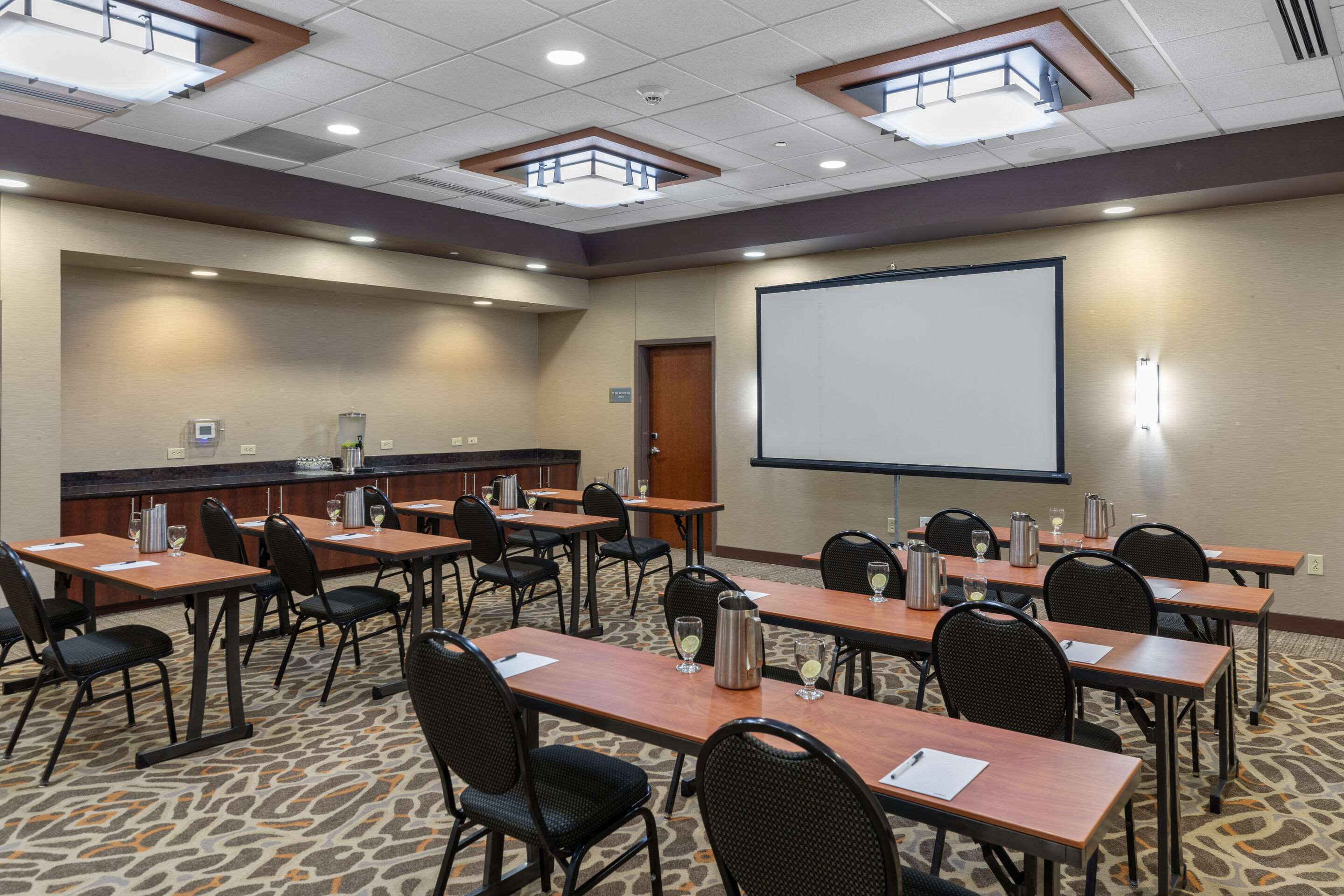 Meeting room | Cambria Hotel Plano Frisco