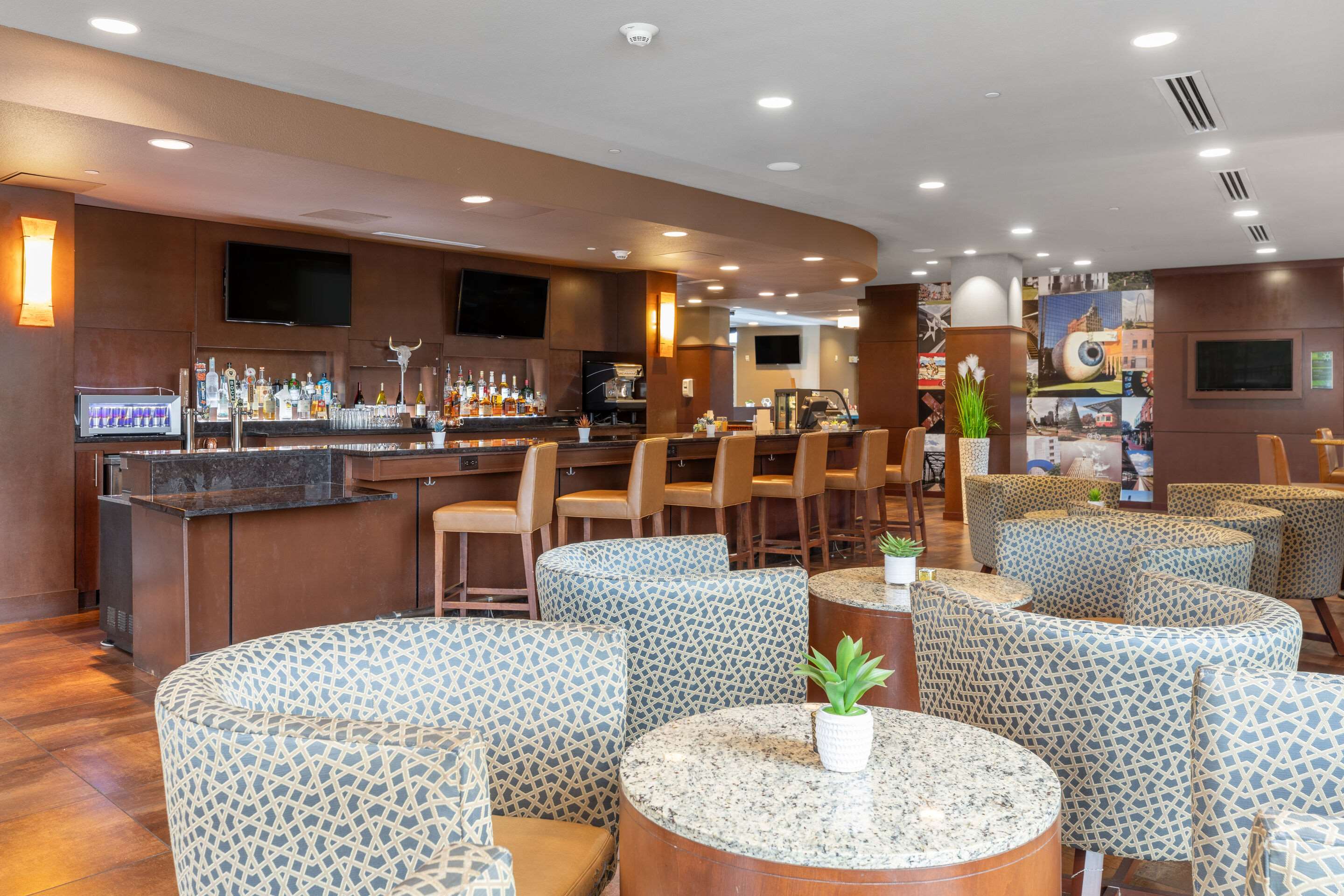 bar | Cambria Hotel Plano Frisco