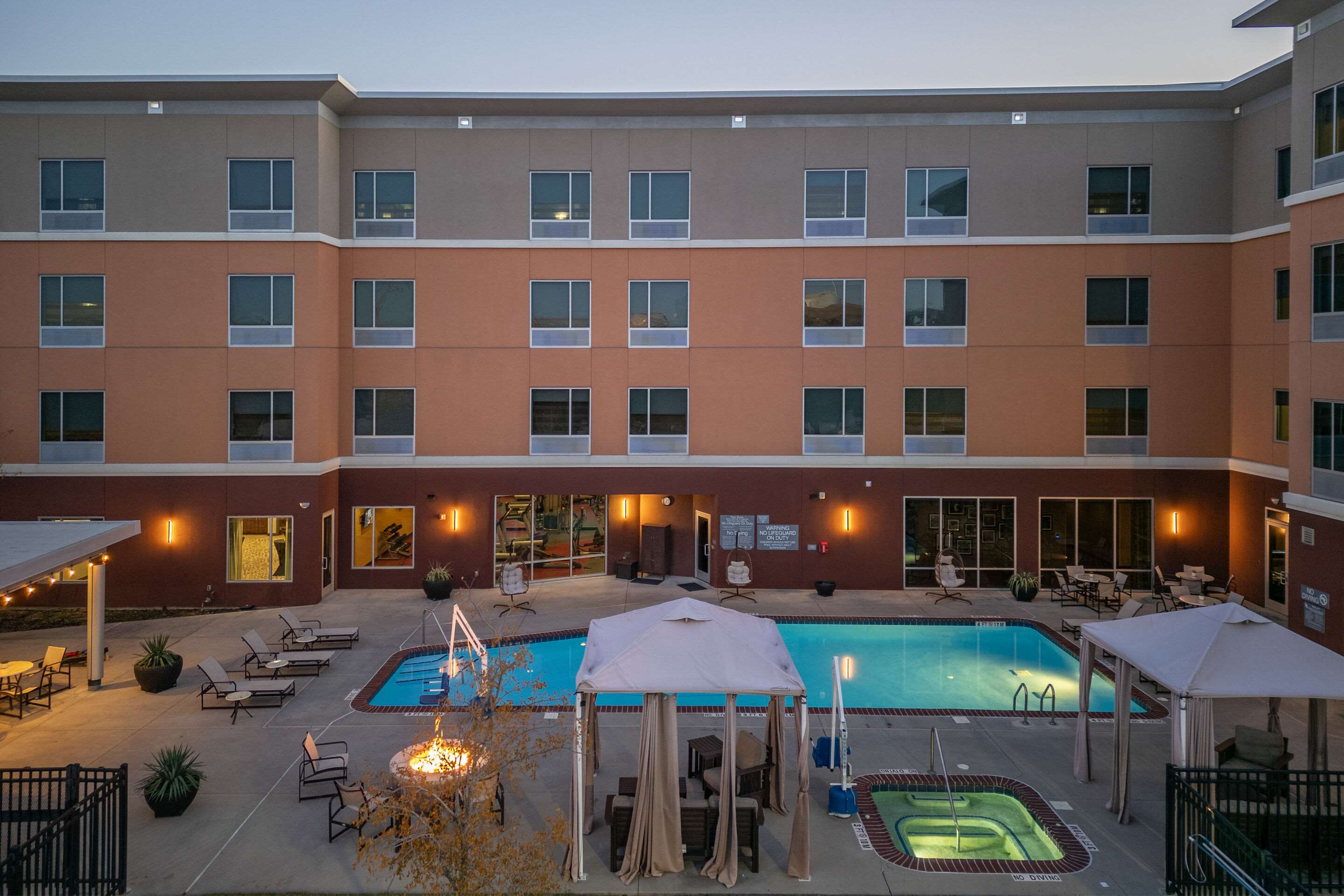 Outdoor pool | Cambria Hotel Plano Frisco