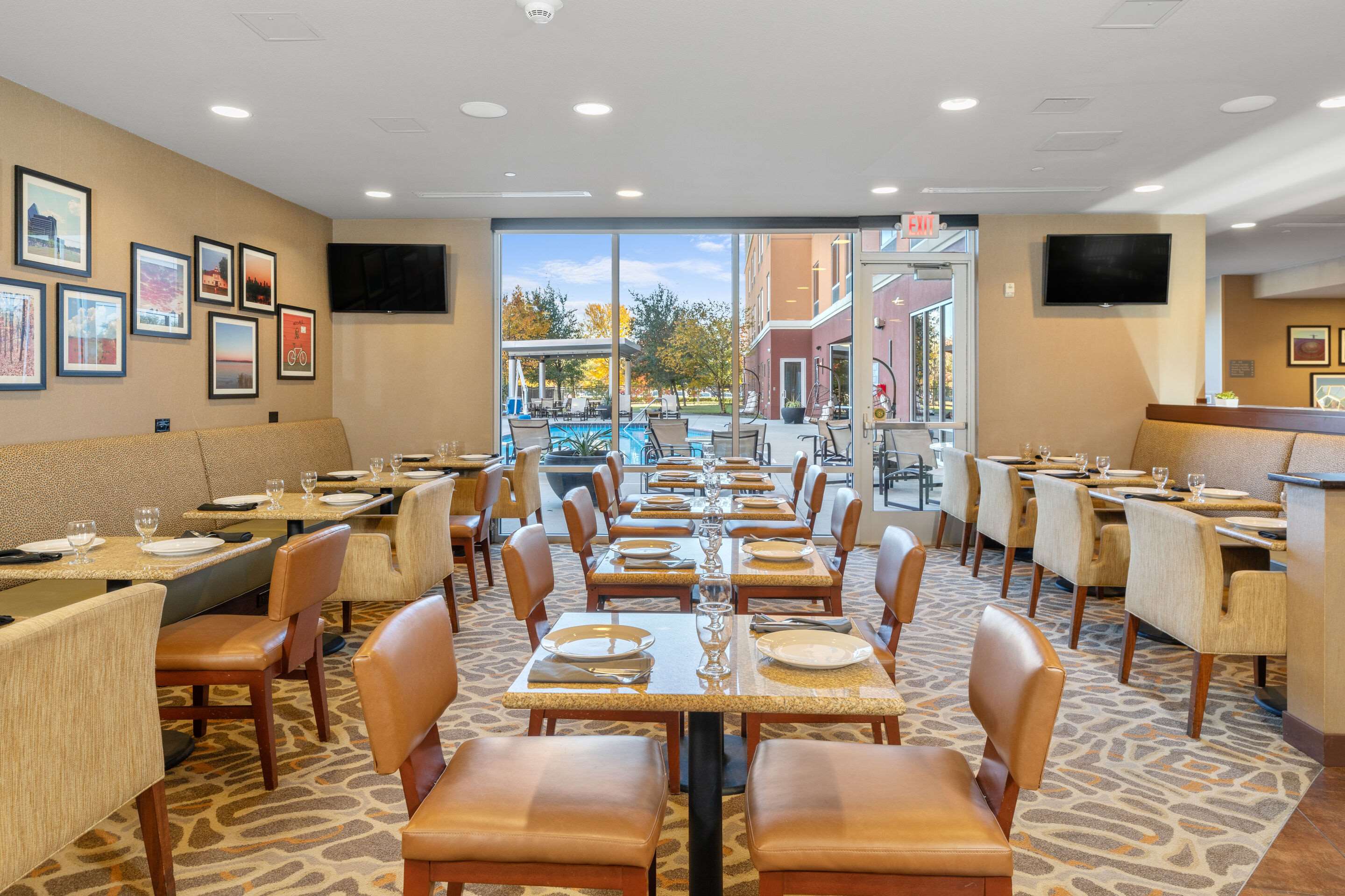 Breakfast area | Cambria Hotel Plano Frisco