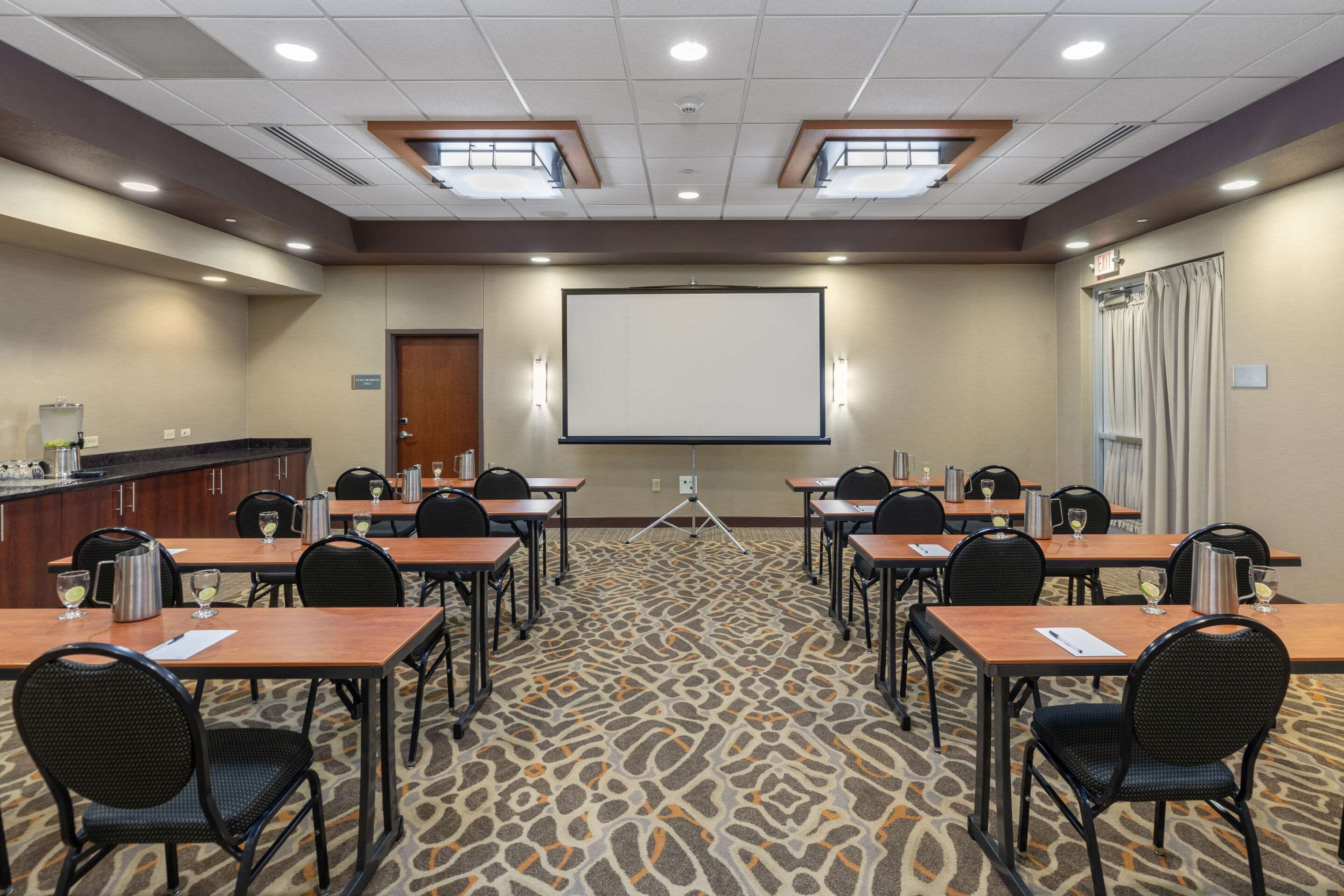Meeting room | Cambria Hotel Plano Frisco