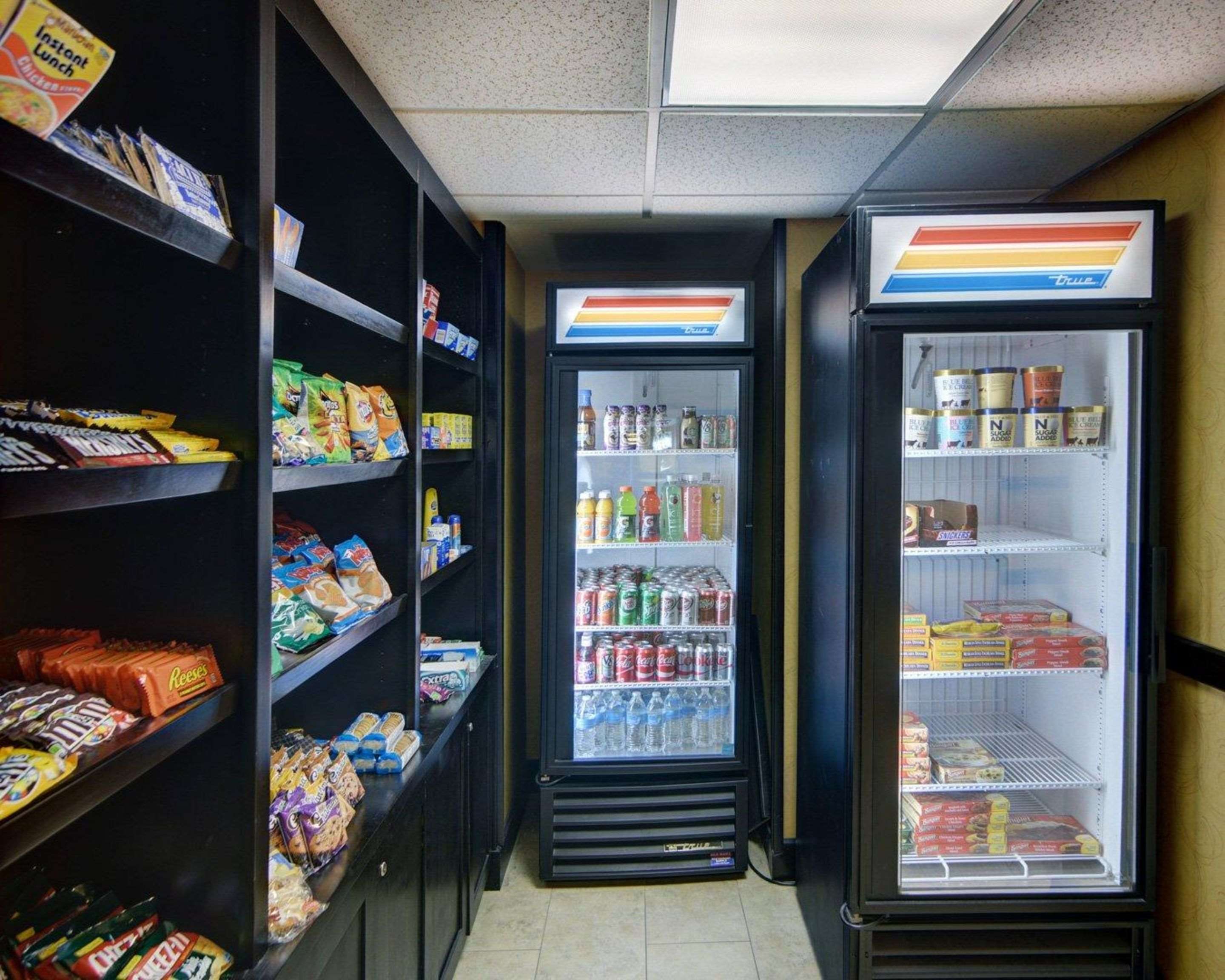 Hotel marketplace | Comfort Inn Grapevine Near DFW Airport