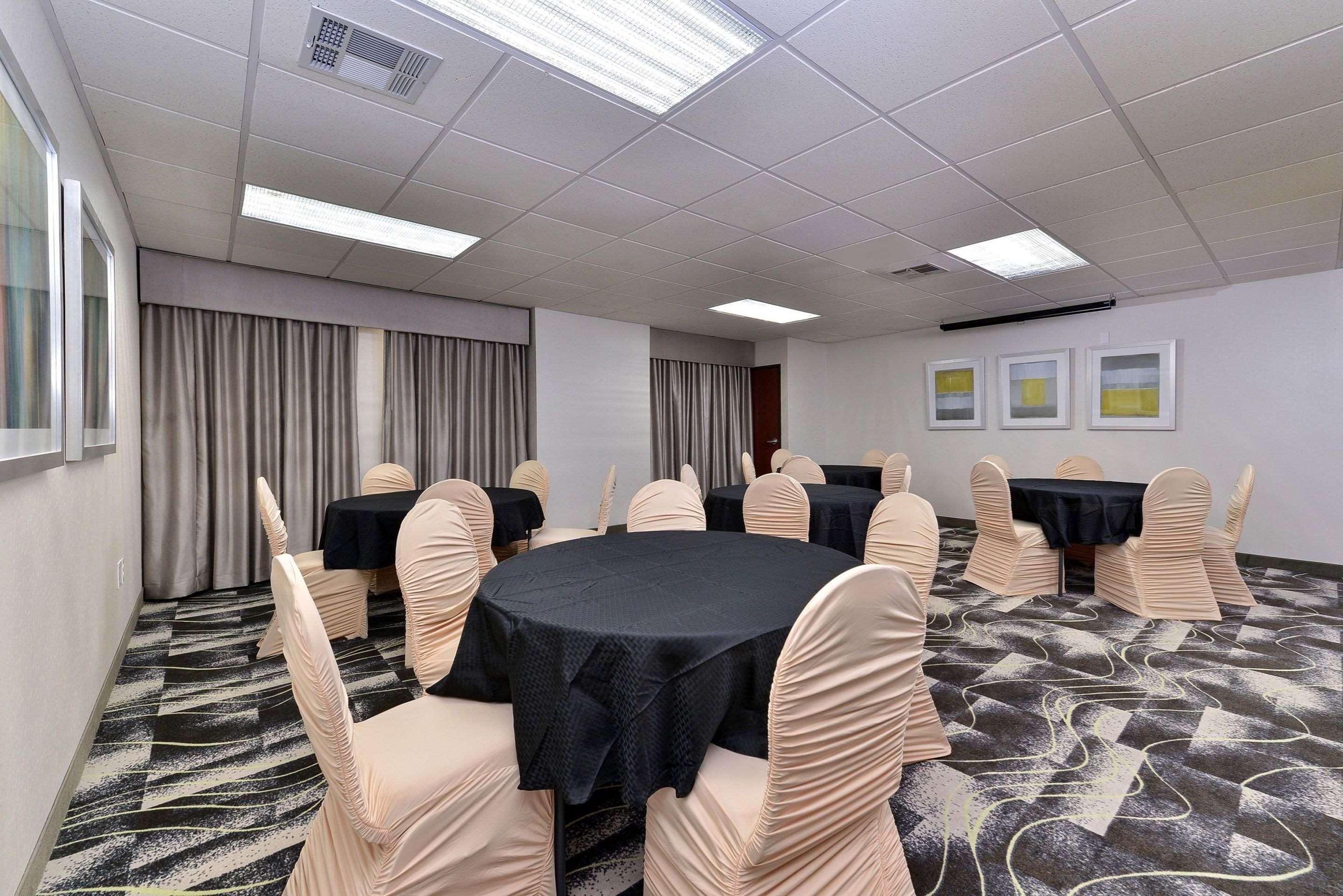 Banquet space for large functions | Comfort Inn & Suites Frisco - Plano
