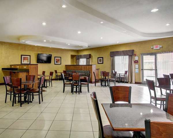 Amenities - Comfort Inn & Suites Alvarado