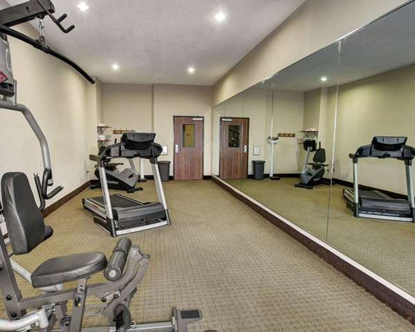 Fitness/ Exercise Room - Comfort Inn & Suites Alvarado